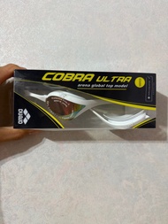 Arena Cobra Ultra 泳鏡  白色