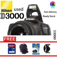 Nikon D3000 Kit (Used)