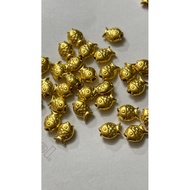 Horizontal Carp Charm - Fish shaped stopper - size 8 x 10 mm - 24 Carat Gold - Au 9999, sturdy and d