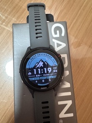 Garmin Forerunner 255 運動智能手錶 灰色