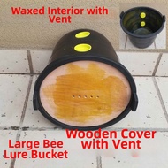 ciiemen | Bee Attracting Hive Black Plastic Bucket