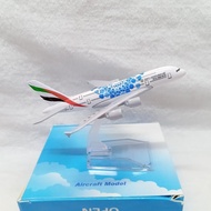Emirates Airbus A380 Expo-Inspired Diecast Airplane Model 16CM w/ Display Stand