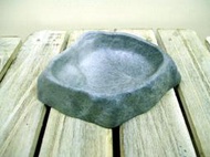 微笑的魚水族☆【兩棲爬蟲岩石造型水盆S】飼料盆 蟲盆 水盤 飼料盤C-CL-153