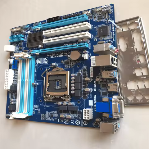 FOR Gigabyte GA-B75M-D3H Built-in (Internal USB3) USB3 SATA3 DDR3/1155 Socket/B75 Motherboard