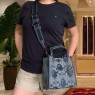 กระเป๋าสะพายข้าง กระเป๋าถือ BAPE Tote  โค้ช COACH C5824