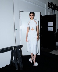 Fah Chak Woman Cydar Dress Crispy White เดรสสีขาว เดรส