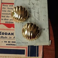 古董Vintage古著金色 夾式耳環 專利 Monet C53
