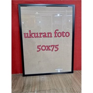 Photo frame size 50x75cm, frame width 2cm, with glass