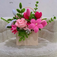 Fuzzy Wire Bag Flower Bouquet / Bunga Kawat Bulu
