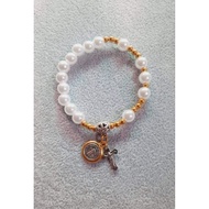 white Pearl Rosary bracelet w/Crucifix&St.benedict