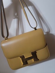 Hermes Constance 24