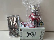 Bearbrick Series 44 be@rbrick Series 44 鹹蛋超人 咸蛋超人 Hero