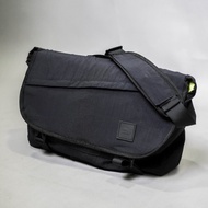 Divergent gear Portland Messenger bag