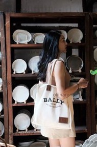 BALLY 輕奢托特包
