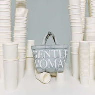 กระเป๋านุ่มนิ่ม กระเป๋าถือและเป๋าสะพายสีเทา GENTLEWOMAN รุ่น PUFFER BAG GREY