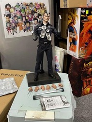 T1000 hottoys 1/6 自組 custom terminator 