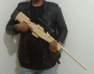 mainan kayu model sniper awp