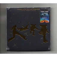 5 Seconds Of Summer ( 5SOS ) - The Feeling Of Falling Upwards ( Digipak CD ) 2023