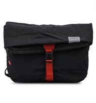 CRUMPLER Screamin Haste Messenger Bag (U.P. S$129)