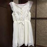 日本 NICE CLAUP 點點白色雪紡洋裝
