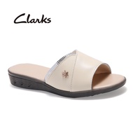 Clarks รองเท้าลำลองผู้หญิง ARLA GLISON Ladies Comfort Flat Sandals 261249053