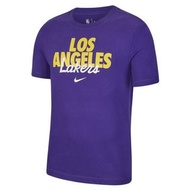 [零碼出清] NIKE 男款 NBA LA LAKERS 湖人隊 籃球 運動短袖上衣 紫 CK8959-547