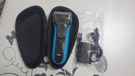 (睇片 Watch video) Braun 3010s 百靈牌(全新可活動刀頭)全身可水洗電鬚刨連保護套 Fully washable electric shaver (brand new mova