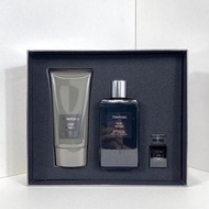 TOM FORD TF烏木沉香全身香氛三件套 配禮袋 內含:烏木沉香身體乳150ml，烏木沉香沐浴露250ml，烏木沉香香水小樣7.5ml