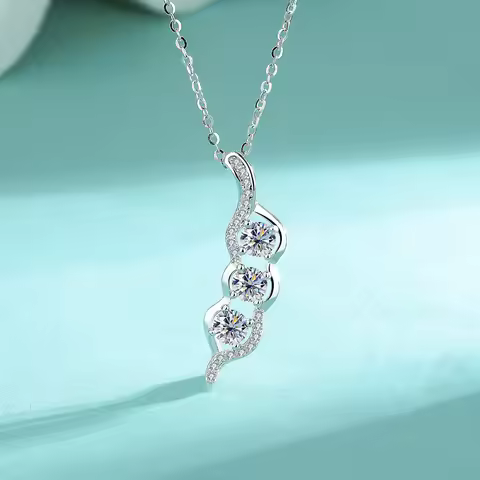 18k White Gold Moissanite Single Grain 0.3 Carat Diamond Pod Necklace Fashionable Luxury Clavicle Ch