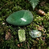 💚Linjian Ganlu (Pyramid Green Phantom Crystal+Green Kyanite+Green Fluorite)