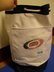 美國帶回的 Hurricane 2006北美冰上曲棍球總冠軍 紀念版旅行袋/運動袋/後背袋/束口袋