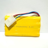 [M'sia Stock] 9.6v AA2800mAh / AA700mAh 3pin Charger and Battery Rechargeable for RC Toys
