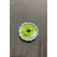 Beyblade X Ratchet 7-60 (White/Lemon Rare)