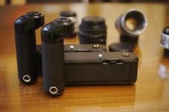 【售】品相還不錯的 Nikon  MD12 電動捲片馬達手把支援Fm、Fe、Fm2、Fe2、Fm2(n) Fm3a