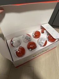 伊貝 精靈球 公仔