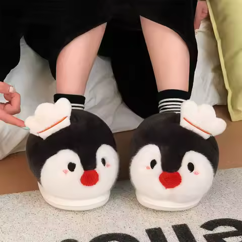 Lovely penguins slippers fuzzy winter shoes for women cute animal mules furry slides bat slippers wa