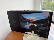 Dell UltraSharp 24 USB-C Hub Monitor U2422HE
