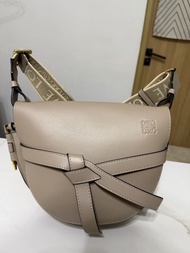 Loewe Gate Bag 拼色皮革馬鞍包