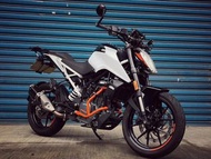 2021 KTM Duke390 白色系 無摔車無事故 小資族二手重機買賣