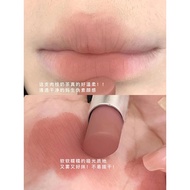 Dalam stok # DW Perancis Pseudo-Tiada Solek Warna Teh Susu Gincu Matte untuk Wanita Air Velvet Matte
