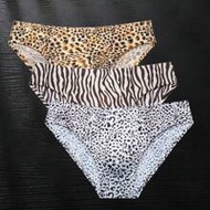 3pcs/Set Men Lightweight Sexy Leopard Print Bulge Enhancing 3D Ergonomic Sports Fitness Breathable B