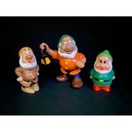 Toy Model The 7 Dwarfs Snow White (Sneezy Doc Happy)