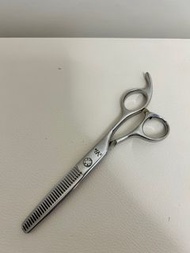 全新剪髮剪刀