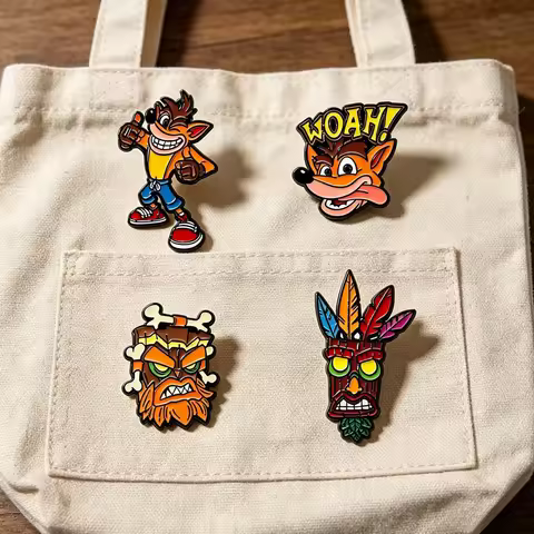 4Pcs Retro PS1 Game Character Tiki Mask Brooch Lapel Badge Crash Bandicoot Anime Enamel Pins Backpac