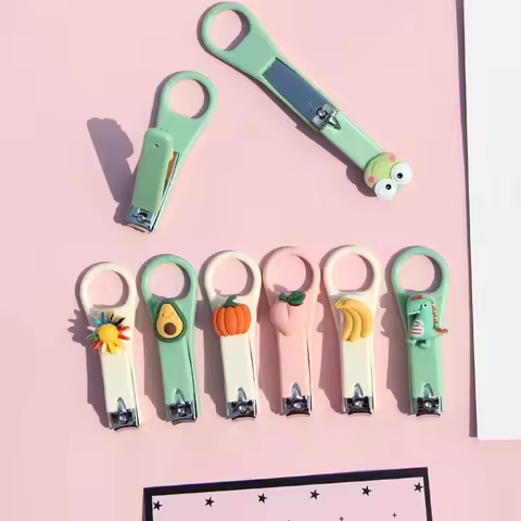 Cute Cartoon Lovely Nail Clippers Cute Mini Nail Clippers Household Anti-splash Folding Nail Clipper
