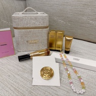 專櫃正貨💯Chanel beauty贈品燙金絨絲質(白金色) 方形化妝袋 7件套裝套裝