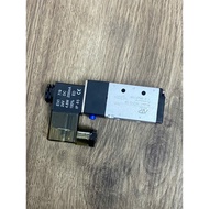 Solenoid VALVE 4V210-08 VOLTAGE 220V