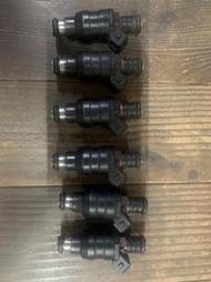 BMW E31 E32 E34 E38 E39 530 540 730 735 740原廠噴油嘴1747406