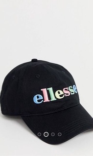 Ellesse 帽