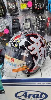 Arai VZ-Ram 龍紋頭盔